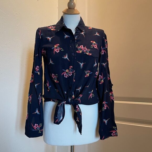 Love Notes Tropical Parrot Print Shirt | Tie Waist | Vibrant & Breezy - Small - Picture 1 of 4